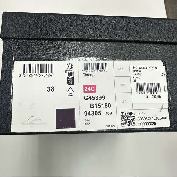 CHANEL Logo Flip Flops in Black/Gold - Picture 6 of 9